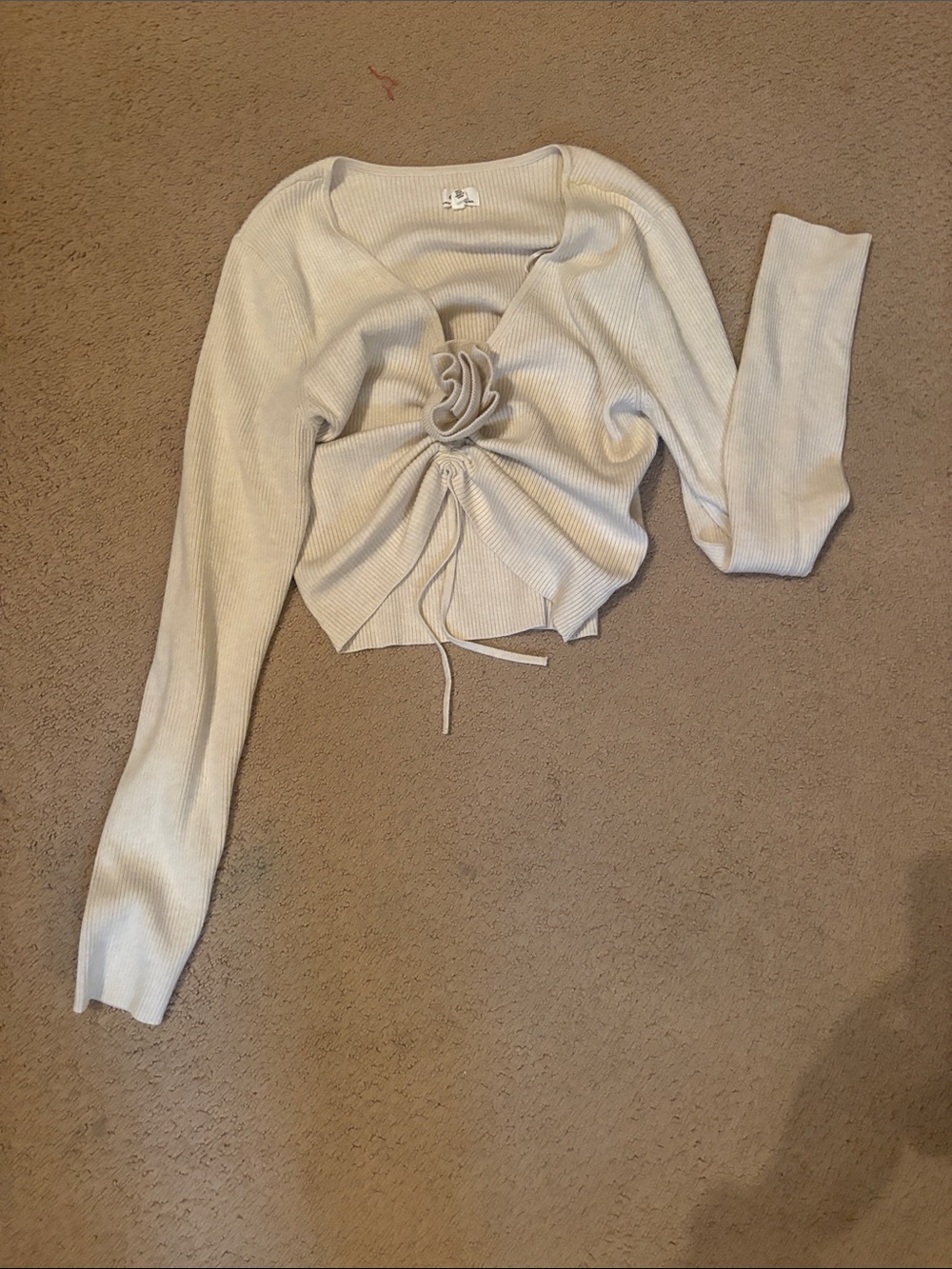 aerie Cream Ribbed Long-Sleeve Drawstring Front Top large L Rosette EUC Soft